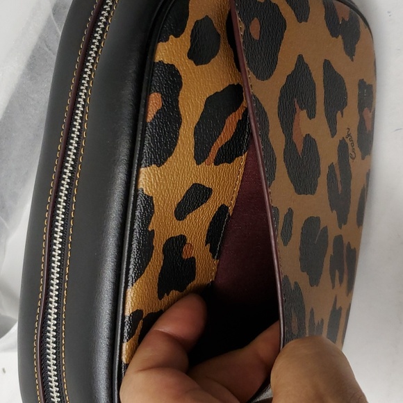 Coach CC759 Jamie Camera Bag In Signature Canvas ( Last one - Firm Price) - Picture 10 of 15